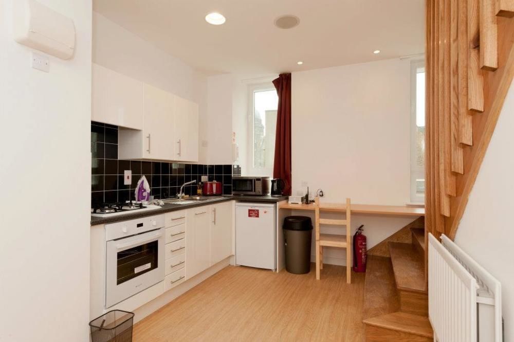 Destiny Student - Cowgate Apartman EDI Kültér fotó