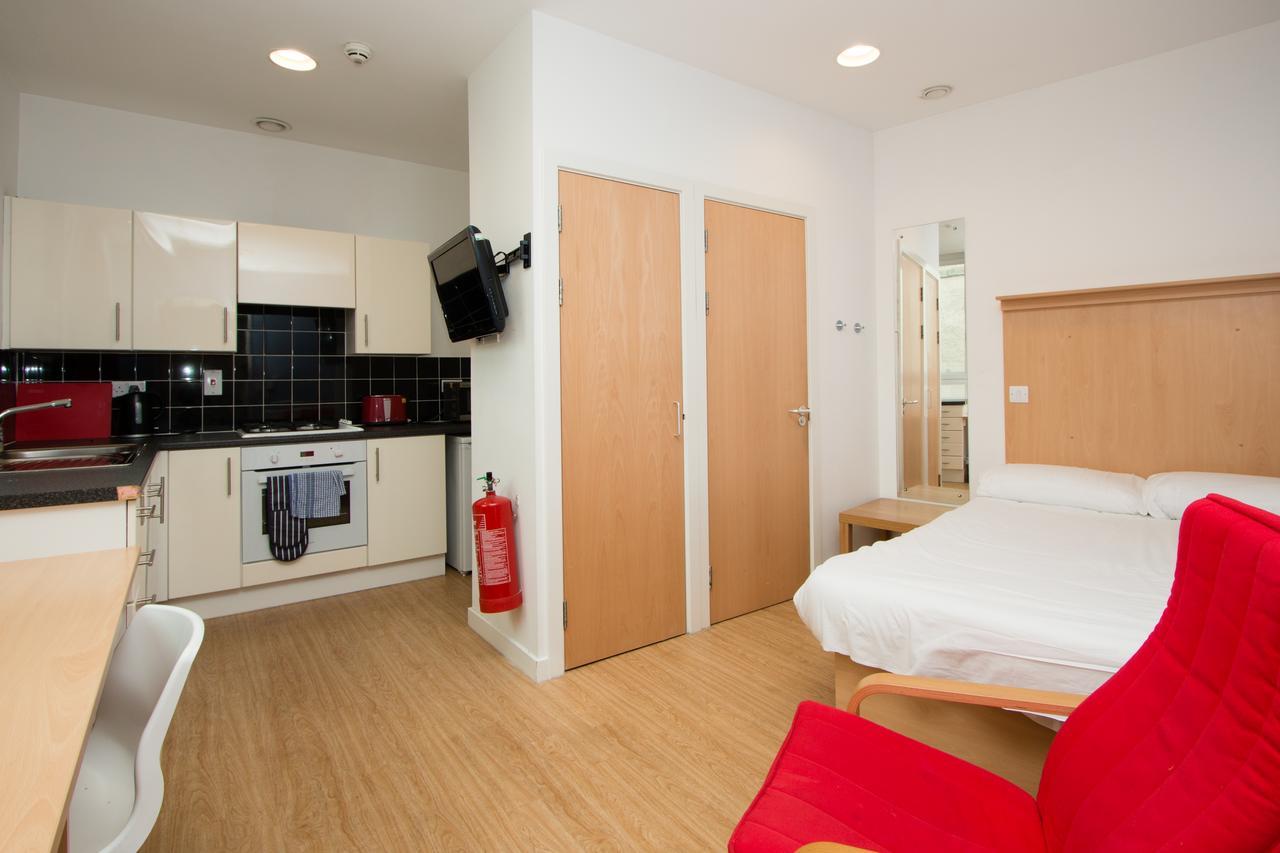 Destiny Student - Cowgate Apartman EDI Kültér fotó