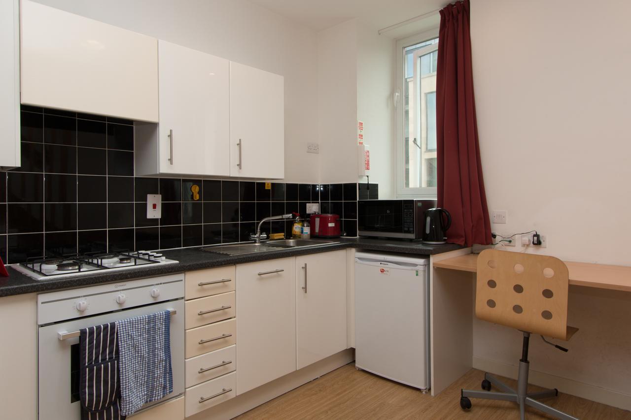 Destiny Student - Cowgate Apartman EDI Kültér fotó